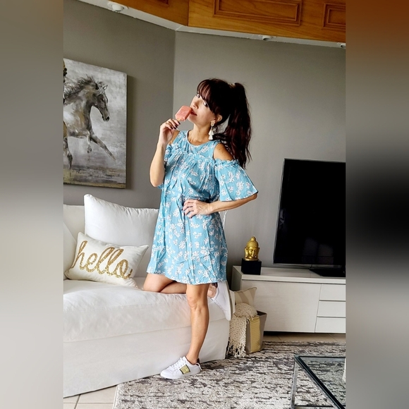 Floral Print Cold Shoulder Dress - Picture 3 of 8